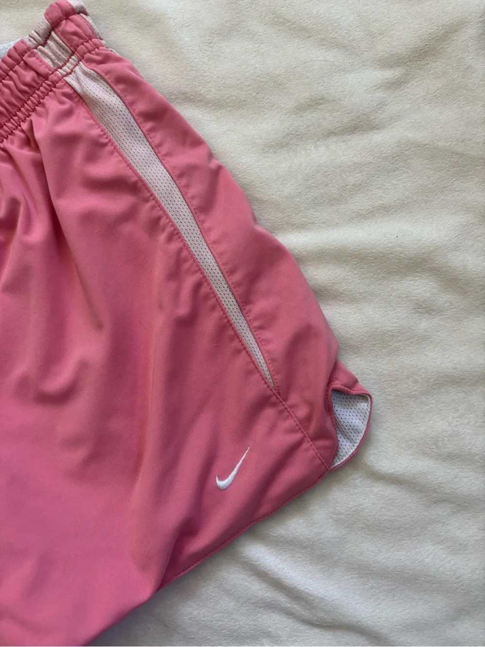 Vintage 90s / Y2K Nike Reversible Running Short